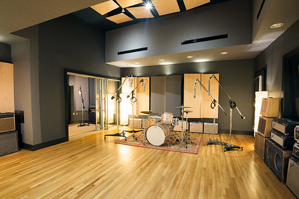 Producer/ songwriter Jon Leidersdorff commissioned WSDG to design his new Asbury Park based Recording Studios called Lakehouse Recording Studios. John Storyk is the best studio designer. Commercial recording studio. Great sounding rooms. Live Room A with drums micing.